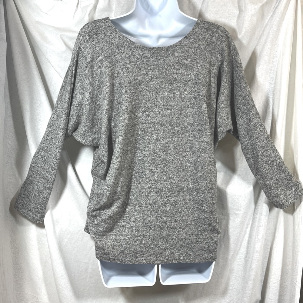 🆕 Anthropologie Gyft Soft & Cozy Hacci Knit Top with Dolman Sleeves, Size M - Picture 7 of 16